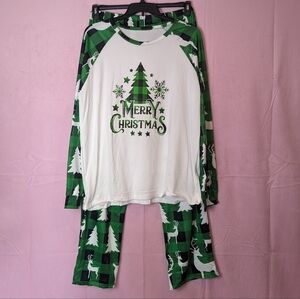 Christmas Tree Green and White Long Sleeve Tee and Matching Pants Pajamas Set